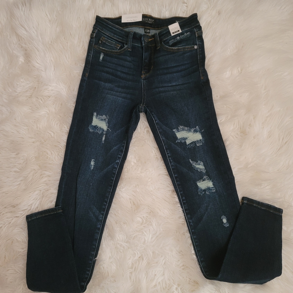 New Judy Blue Dark Wash Mid Rise Skinny